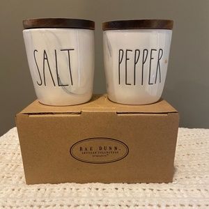 NIB Rae Dunn Salt and Pepper Cellar